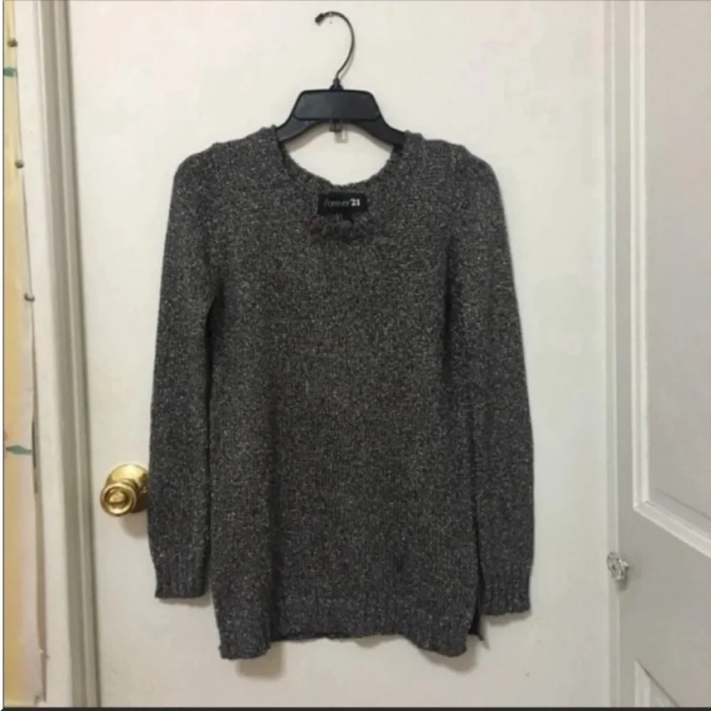 Sweater (bundle) - Picture 2 of 8